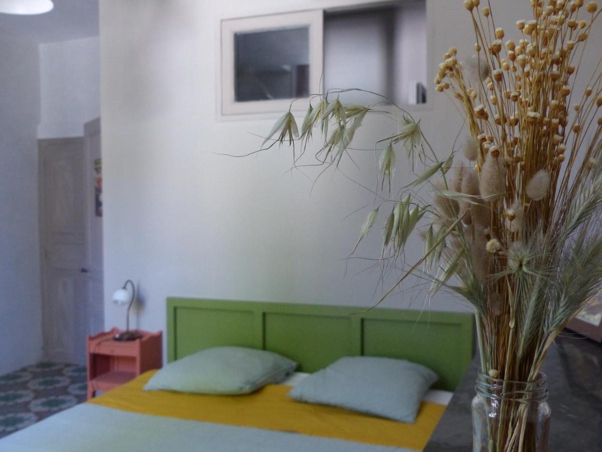 Maison Momes Bize-Minervois Екстер'єр фото