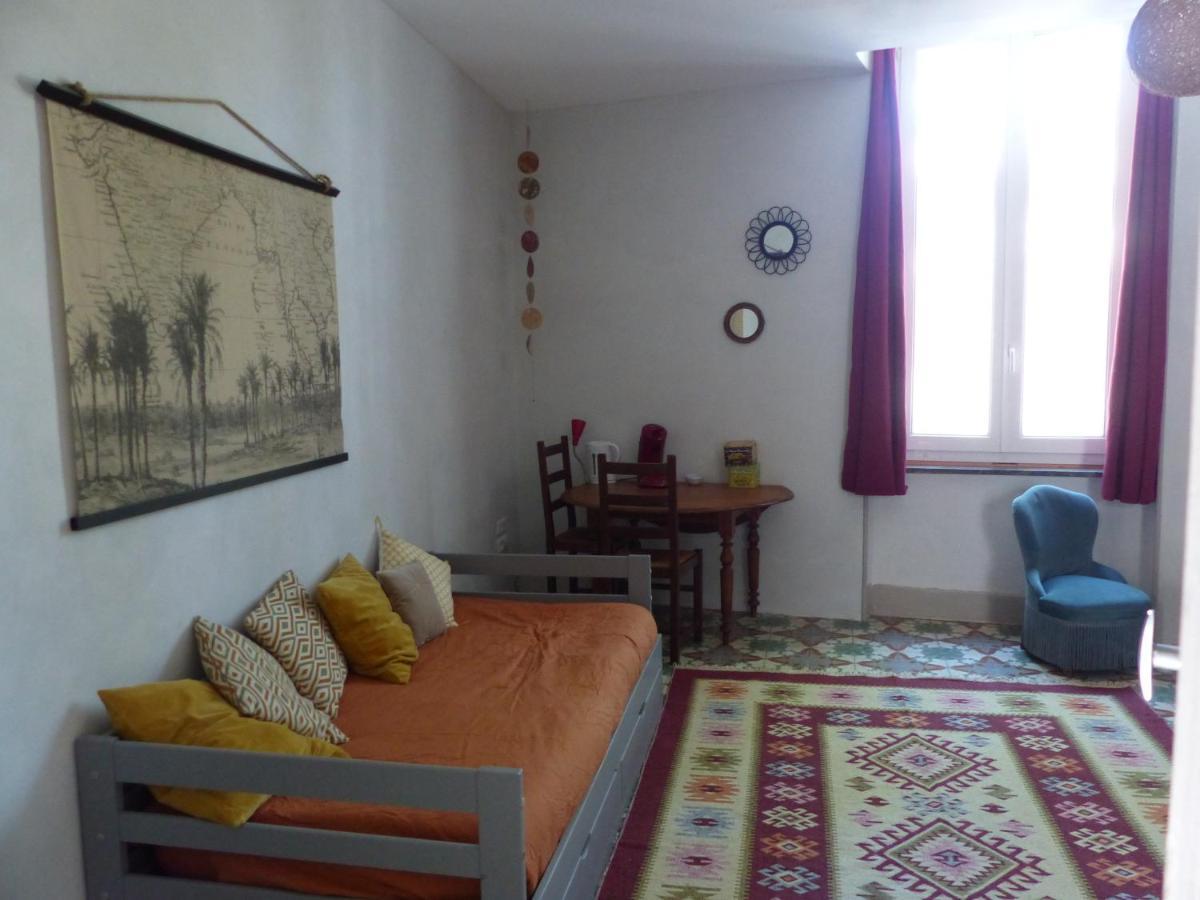 Maison Momes Bize-Minervois Екстер'єр фото